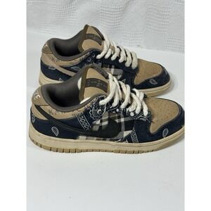 Nike‎ Dunk Low Premium QS SB x Travis Scott Cactus Jack Size 7 Youth